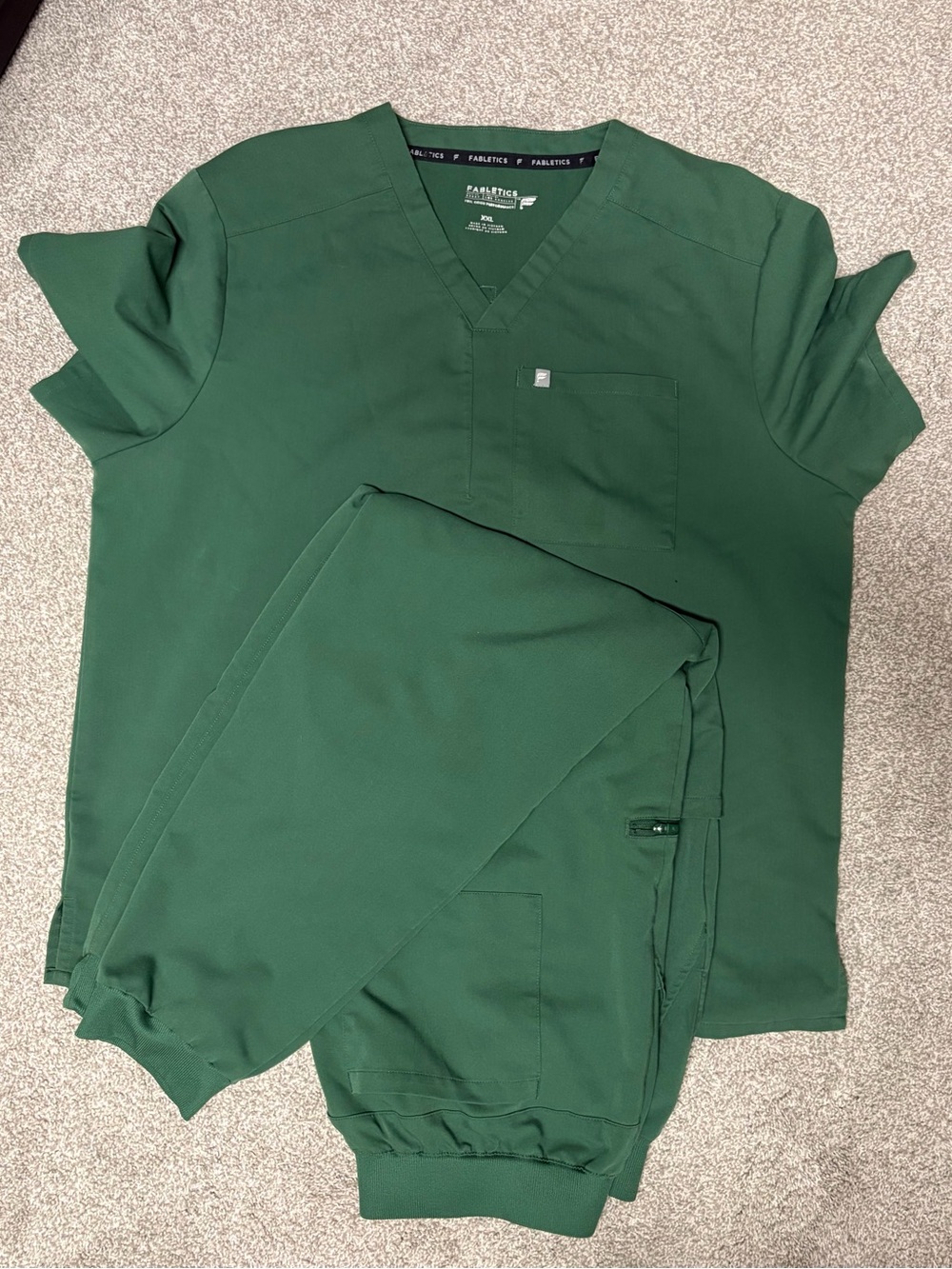 Fabletics Men’s Deep Green V-Neck Scrub Set